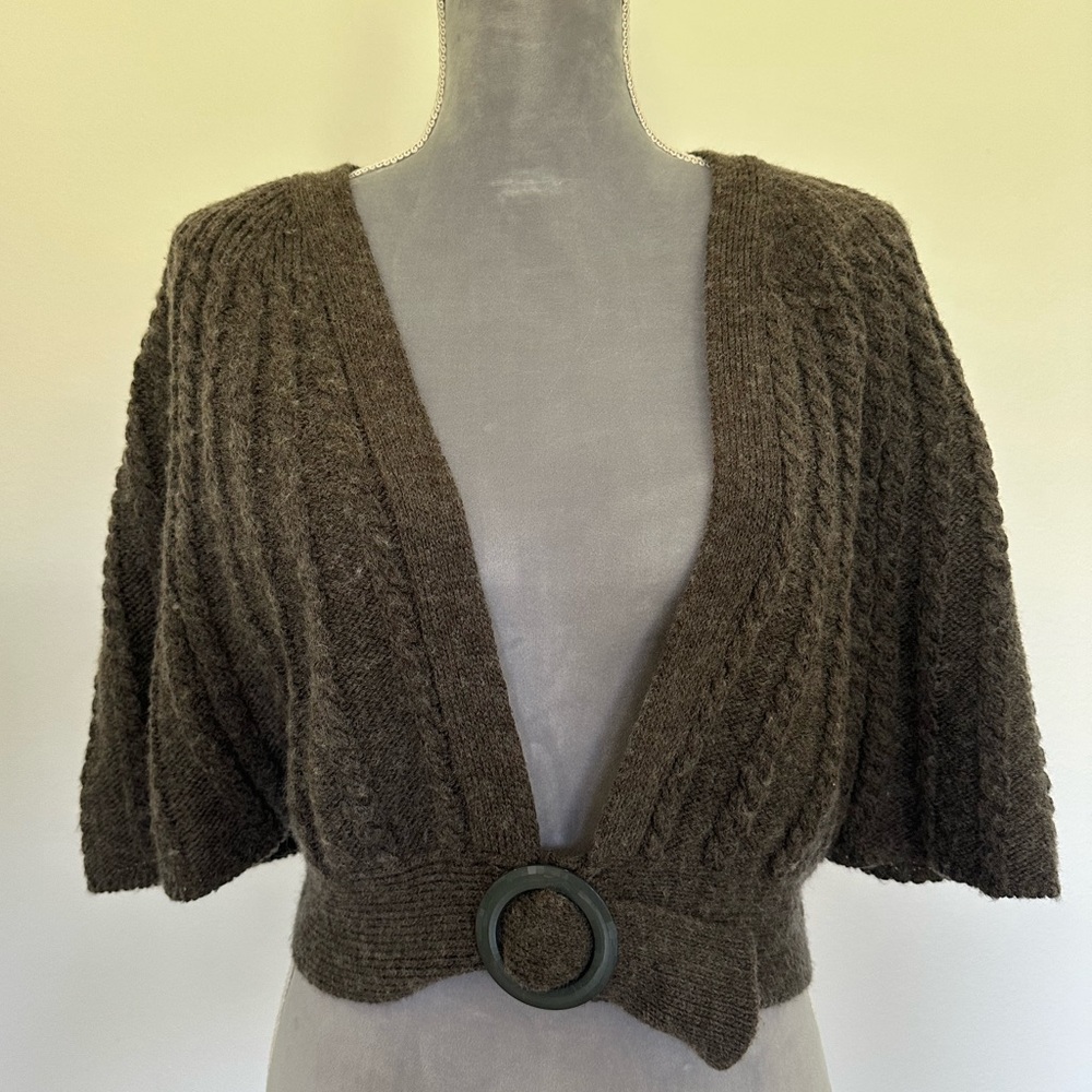 Wool Cropped Shawl